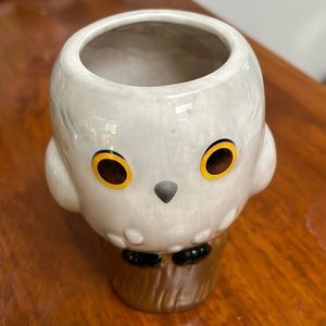 Wizarding World of Harry Potter.  Hedwig coffe or tea ceramic mug.